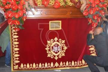 Oficios religiosos del mediodía y procesión del Santo Cristo de Telde (Foto TA)